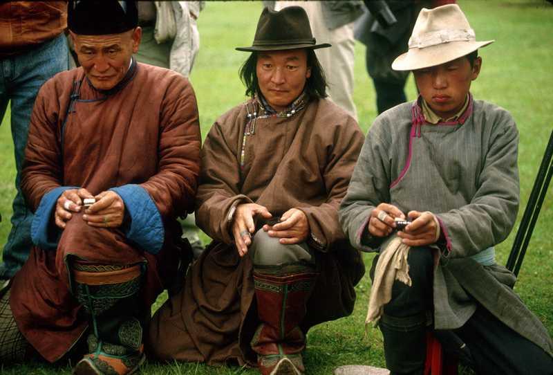 Jouets et jeux traditionnels de Mongolie